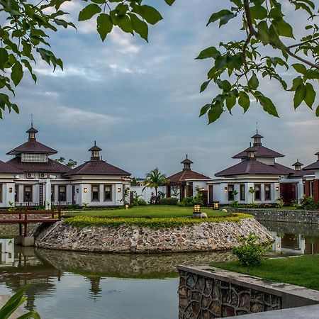 Naypyidaw Thurizza酒店 外观 照片